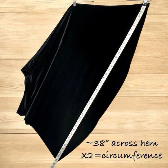 Vintage Black Velvet Midi Skirt XL Pull On Stretch Neutral Minimalist - Picture 5 of 11